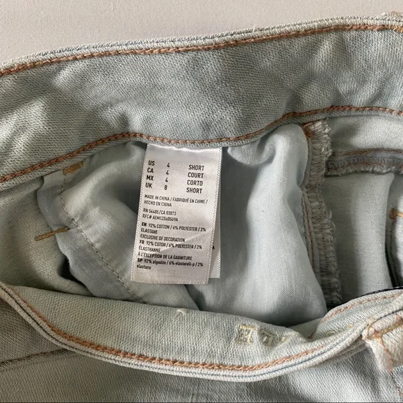 American Eagle Light-wash Ripped Jeans - Picture 12 of 12